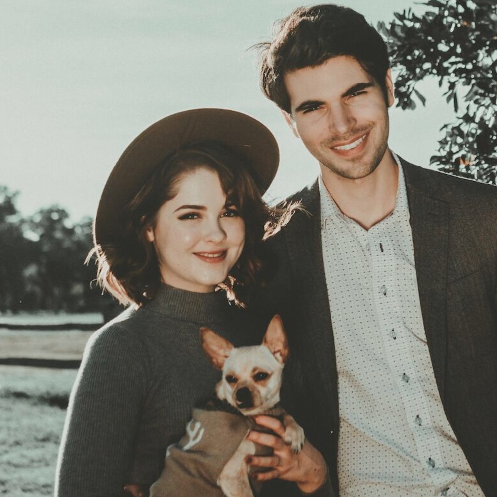 Meet your Posher, Ava